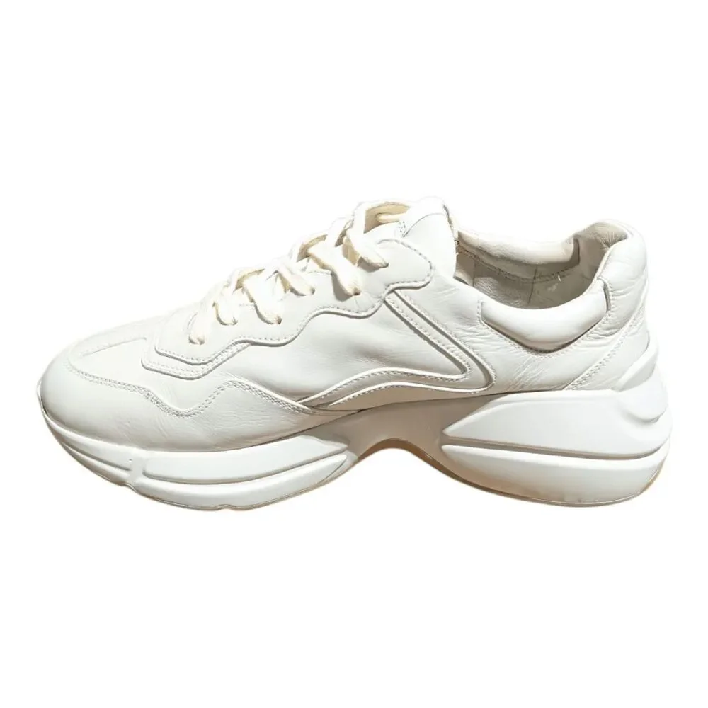 GUCCI Calfskin Interlocking G Heart Rhyton Sneakers Size 8